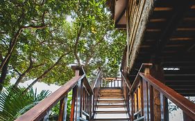 Treehouse Bungalows Koh Rong